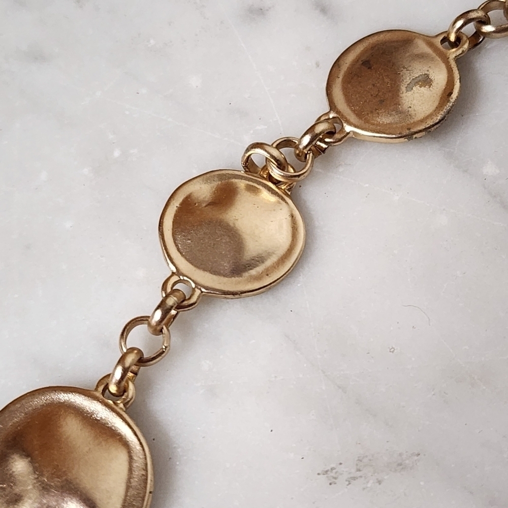 JONES NEW YORK GOLD TONE 19" NECKLACE CHUNKY MEDALLION BRUSHED GOLD SIGNED 19" - Picture 8 of 9